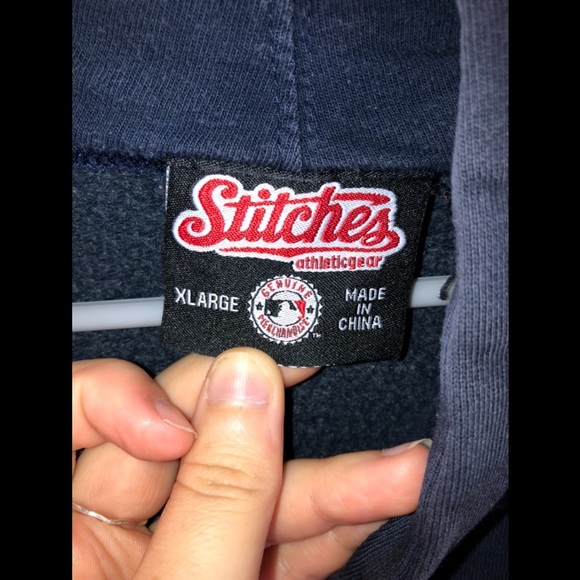 Red Sox pullover hoodie - Picture 3 of 16